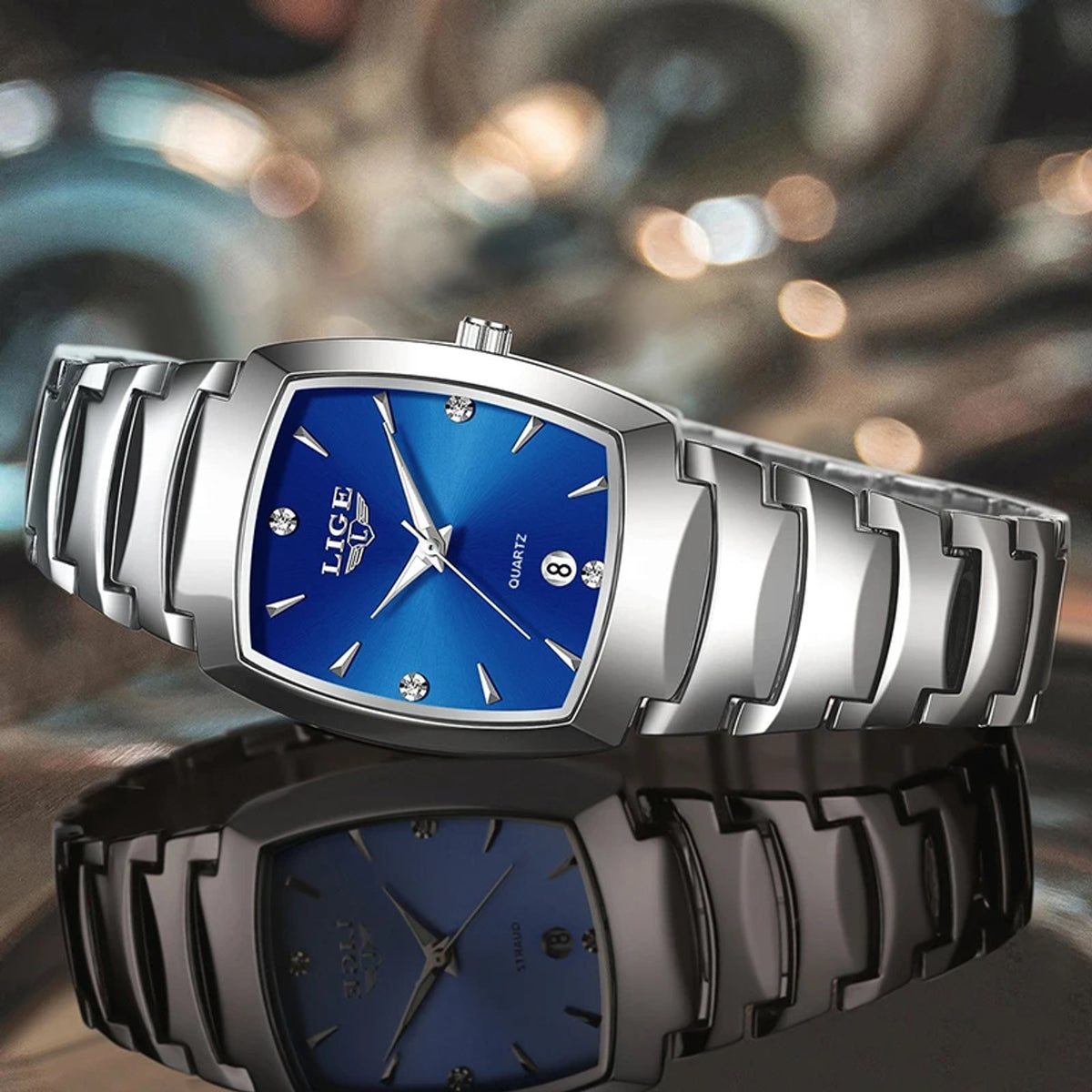 LIGE Women's Tonneau on the wrist